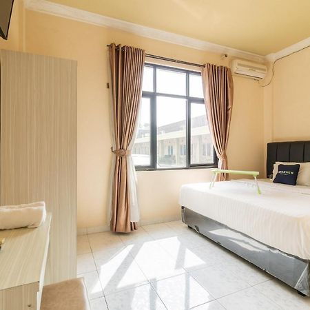 Urbanview Hotel Nugraha Palembang By Reddoorz Exteriör bild