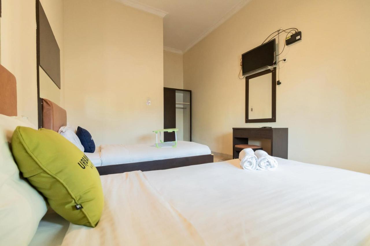 Urbanview Hotel Nugraha Palembang By Reddoorz Exteriör bild